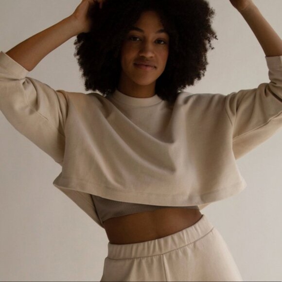 OAK & FORT Cropped Boxy Sweatshirt - Picture 1 of 5